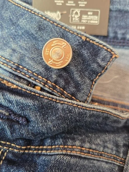 Seven7 High Rise Wide Leg Jeans 20W NWT - Picture 4 of 10